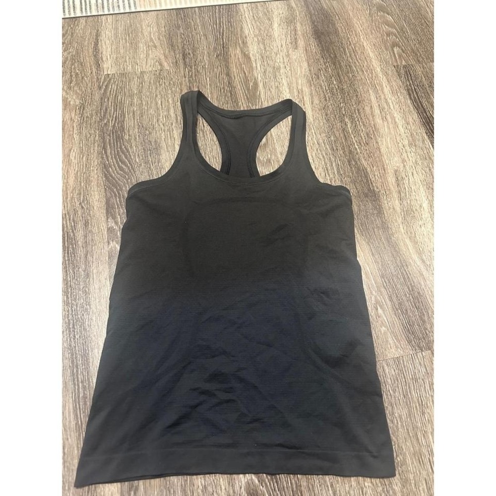 Lululemon Black Racerback Tank Top Running Silhouettes Size 6
